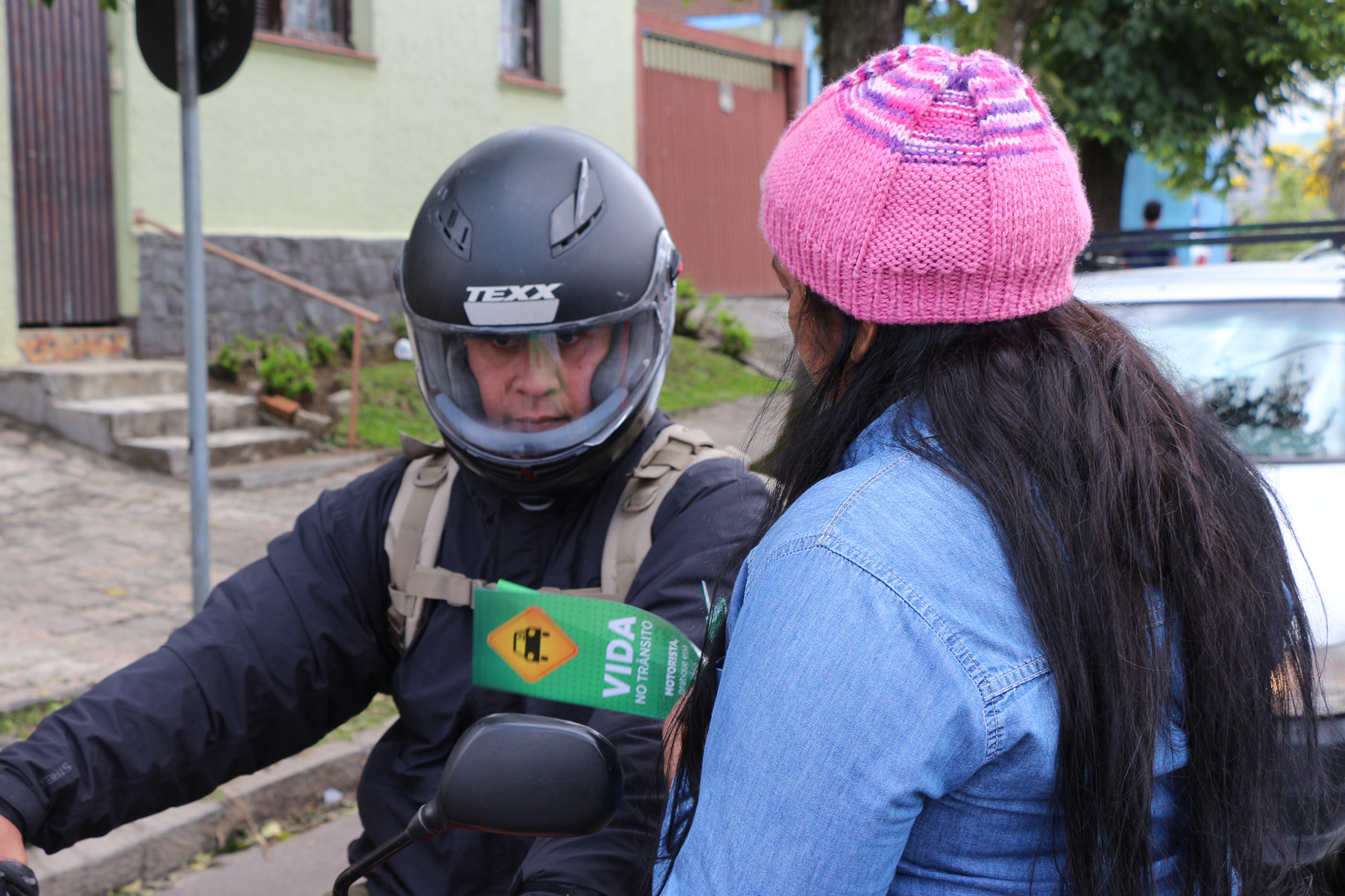 Blitz Educativa Do Bptran Leva Conscientiza O E Informa O Para