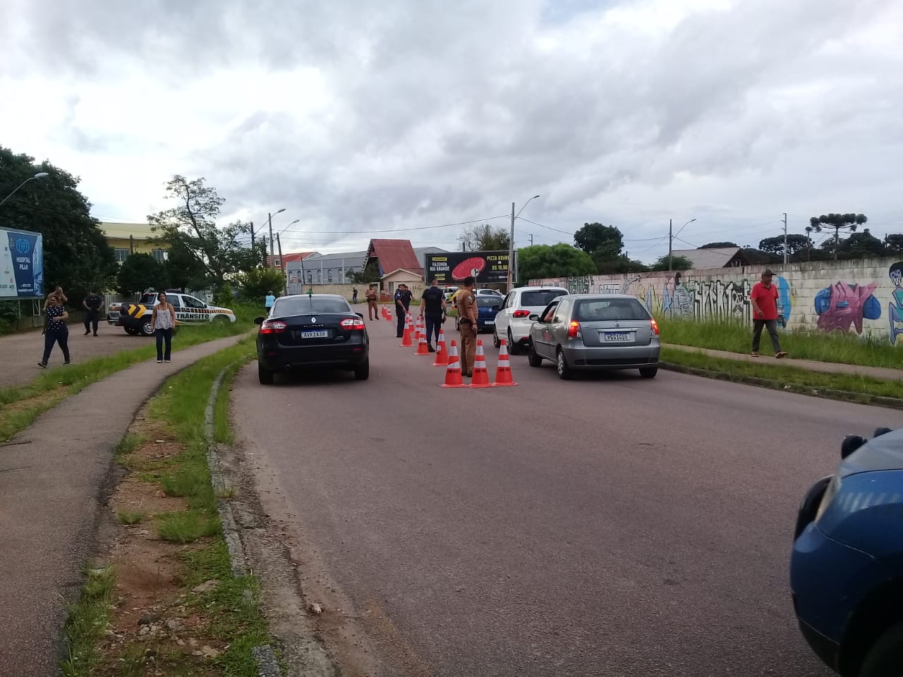 Em Fazenda Rio Grande Na Rmc Pm E Outros Agentes De Seguran A