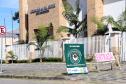 Soldado Kaseker da PMPR recebe valor arrecadado com campanha solidária promovida por associações da classe policial militar