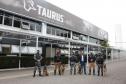 Cães de faro da PM passam por testes de faro de armas no Rio Grande do Sul 