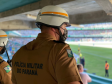 Oficiais e praças em formação na PMPR garantem a segurança no Estádio Couto Pereira em Curitiba