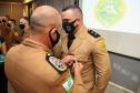 Oficiais e praças recebem a Medalha de Mérito do Comando-Geral durante solenidade em Curitiba