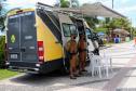 PM completa um mês de Verão Paraná com redução de 91,6% nos roubos e mais de 34 mil pulseirinhas de identificação entregues, no Litoral 
