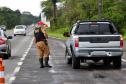 PM completa um mês de Verão Paraná com redução de 91,6% nos roubos e mais de 34 mil pulseirinhas de identificação entregues, no Litoral 