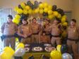 Policiais militares fazem a alegria de garoto aniversariante em Londrina (PR), no Norte do estado