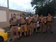 Policiais militares fazem a alegria de garoto aniversariante em Londrina (PR), no Norte do estado
