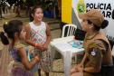 Matinhos, 25 de dezembro de 2018. Operação Verão Paraná 2018/2019 - Entrega de Pulseirinhas na Orla
