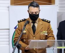 Entrega de medalhas e entrada de novos integrantes marca aniversário de três anos da Academia de Letras da PM