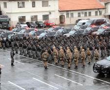 Batalhão de Polícia de Choque encaminha sete pessoas e apreende arma na primeira operação feita na Capital e RMC