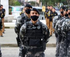 Pira do Fogo Simbólico da Pátria é acendida durante cerimônia de abertura da Semana da Pátria em Curitiba