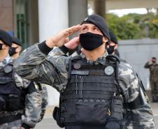 Pira do Fogo Simbólico da Pátria é acendida durante cerimônia de abertura da Semana da Pátria em Curitiba