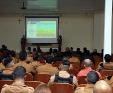 Policiais militares de Curitiba e da Região Metropolitana participam de palestra sobre assédio moral e sexual