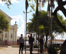 Praça de Imbituva recebe placa com o nome de herói da Polícia Militar que lutou na Guerra do Paraguai