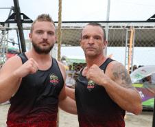 Desafio Cross Games estimula confraternização entre policiais militares e bombeiros nas areias de Caiobá