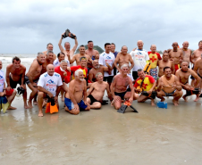 21ª edição da Travessia dos Veteranos do Corpo de Bombeiros celebra tradição em Guaratuba 