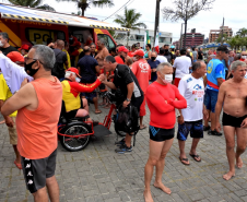 21ª edição da Travessia dos Veteranos do Corpo de Bombeiros celebra tradição em Guaratuba 