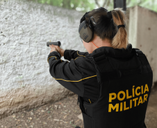 Efetivo do BPTran realiza habilitação e renovação para emprego de armas de fogo de porte