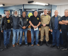 Veteranos do Batalhão de Controle de Tráfego visitam o BPTran após mais de 50 anos