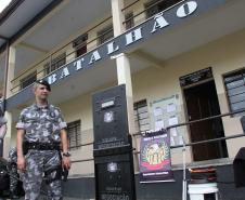 Adolescentes do Projeto Jovens Promissores do Tribunal de Justiça participam de atividades com a Polícia Militar