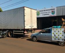 Carga de 60 mil pacotes de cigarros apreendidos pelo BPFron em Francisco Alves (PR)