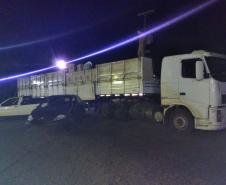 Em Marechal Cândido Rondon, policiais militares apreendem 800 caixas de cigarros contrabandeados
