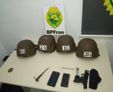 Policiais militares de fronteira apreendem arma de fogo e contrabando na região de Cascavel (PR)