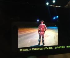 Durante operação, BPAmb-FV apreende três espingardas, munições e prende um homem no Noroeste do estado