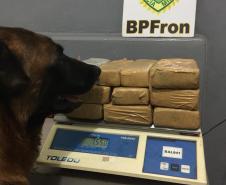BPFron apreende maconha, arma de fogo e contrabando em diferentes situações no Oeste do estado; três pessoas são presas