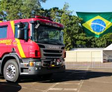 Cerca de 3 mil bombeiros militares de todo o Brasil participam da abertura do XVIII Seminário Nacional de Bombeiros em Foz do Iguaçu, no Paraná