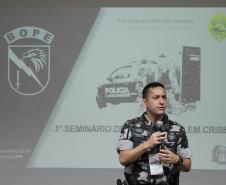 Curitiba, 30 de novembro de 2018, Negociação em Crises