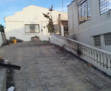 Idosa é salva de incêndio por policiais militares em Irati (PR), no Centro-Sul do estado 