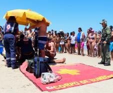 Orientações e advertências a banhistas aumentam nos primeiros 10 dias da Operação Verão Paraná 2018/2019, diz Corpo de Bombeiros