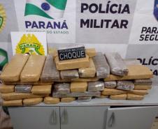 Em Cascavel, PM retira quase 80 quilos de maconha de circulação e prende quatro pessoas em situações distintas