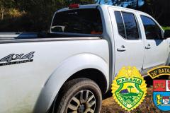 PM encaminha quatro pessoas, recupera um veículo e apreende mais de 30 porções de drogas nos Campos Gerais