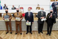 Entrega de medalhas e entrada de novos integrantes marca aniversário de três anos da Academia de Letras da PM