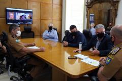 Comandante-Geral da PM recebe prefeito de Ribeirão Claro (PR) em Curitiba