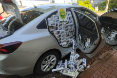 Veículo furtado em São Paulo é apreendido pelo BPFRON carregado com cigarros no Oeste do estado