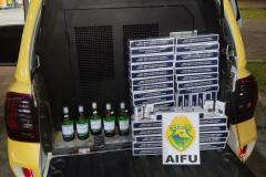 AIFU apreende mais de 400 maços de cigarros e bebidas contrabandeadas em Curitiba