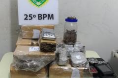 Militares estaduais apreendem 8,9 quilos de maconha e demais objetos no Noroeste do estado