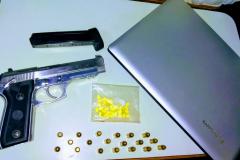 PM de Toledo apreende drogas, arma de fogo e munições; homem e mulher são presos

