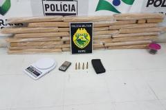 No Sítio Cercado, BOPE apreende mais de 20 quilos de maconha e prende homem