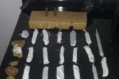 PM prende homem com arma, munições e maconha no Oeste do estado