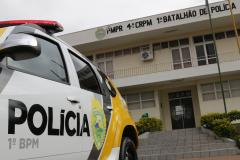 Policias militares de Ponta Grossa recuperam veículo roubado