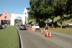 Em Santa Felicidade, Policiais Militares apoiam iniciativa para arrecadação de doações 