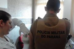 Policiais militares e seus familiares participam de campanha de vacinação em Guarapuava (PR)