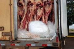 Carga de 13,7 mil quilos de carne é recuperada pelo BPRv em Peabiru (PR)