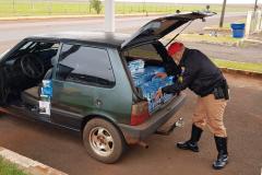 PRE apreende carro com 750 pacotes de cigarros contrabandeados no Oeste do estado