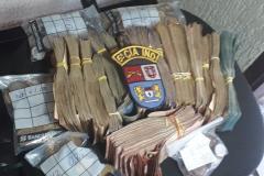 PM prende homem e apreende carro equipado para contrabando, cigarros, munição e mais de R$ 40 mil no Noroeste do estado