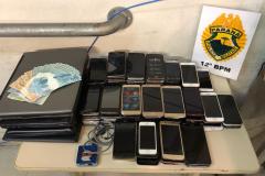 PM desarticula esquema de receptação de celulares no Centro de Curitiba e seis pessoas são encaminhadas