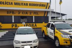 PM apreende quase 30 quilos de maconha em veículo que trafegava na PR-323; condutor é encaminhado
